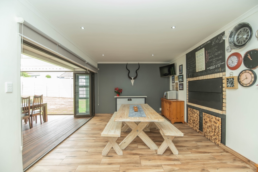 3 Bedroom Property for Sale in Rowallan Park Eastern Cape